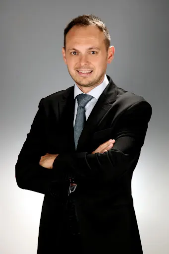 Tomasz Harabasz - Doradca Kredytowy - Niezależny Ekspert Finansowy